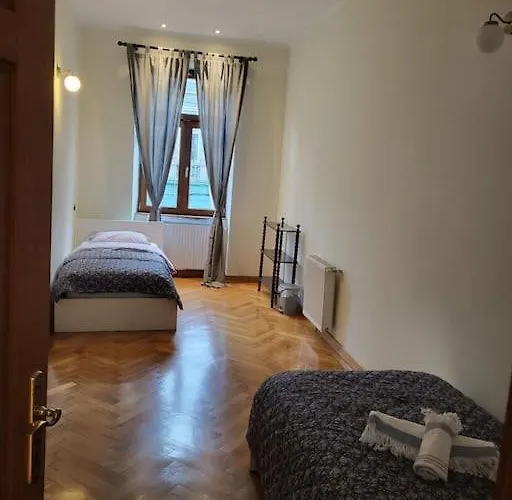 Sophie'S Place