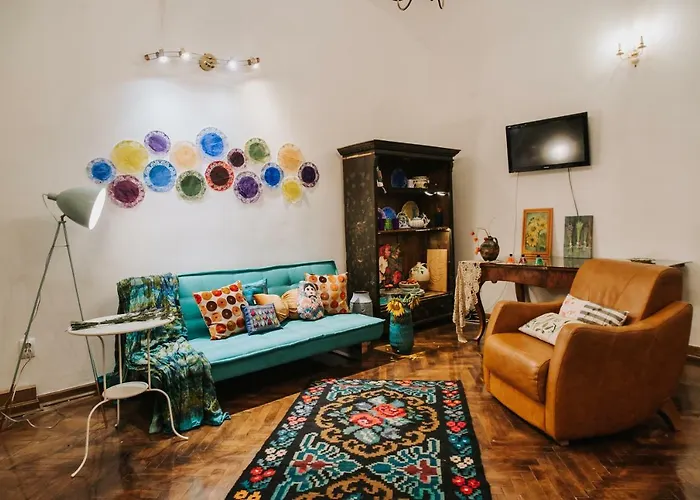 Art Gallery Residence